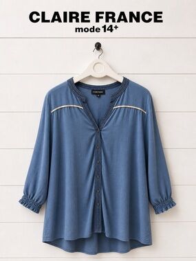 CLAIRE FRANCE Blue Blouse Gold Details Size 16
